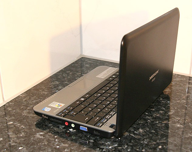 Netbook wiegt mit Akku nur 1,2 kg