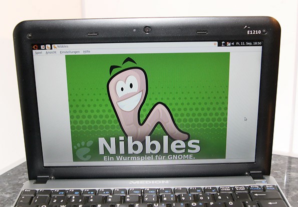 WebCam ist &uuml;ber dem Display integriert
