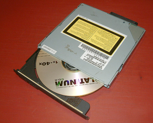 8x DVD Laufwerk von Compaq