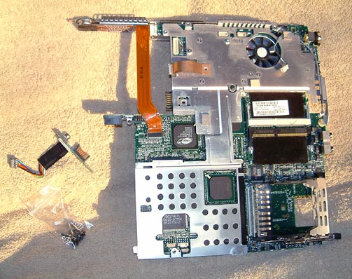 Mainboard mit 600 MHz Pentium 3 Prozessor