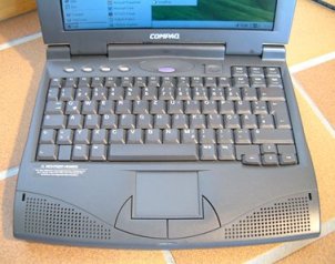 gepflegte Tastatur mit deutschem Layout