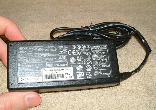 18,5 Volt Ausgangsspannung bei 2,7 Ampere