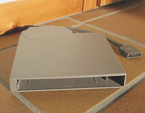 Toshiba Geh&auml;use PA2611U