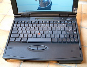 gepflegte Tastatur mit QWERTY Layout