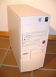 Miditower sehr gepflegt