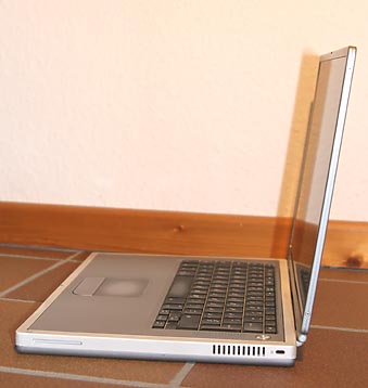 super flaches und entsprechend leichtes Notebook
