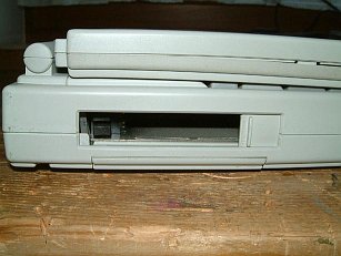 linke Seite mit PCMCIA Schächten