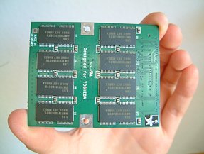 32 MB RAM Chip von oben