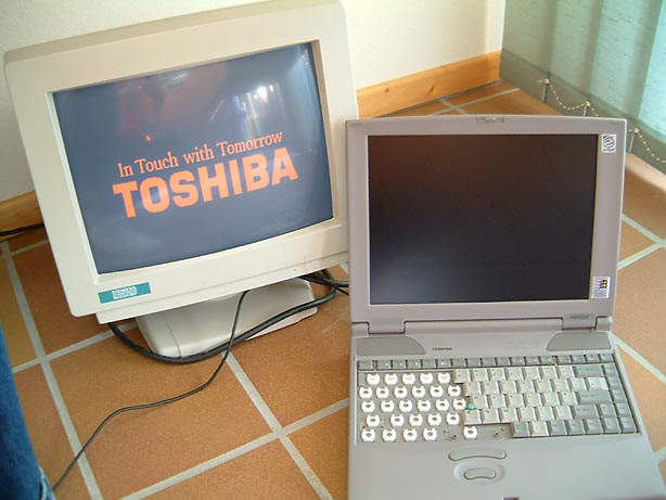 Betrieb an externem Monitor